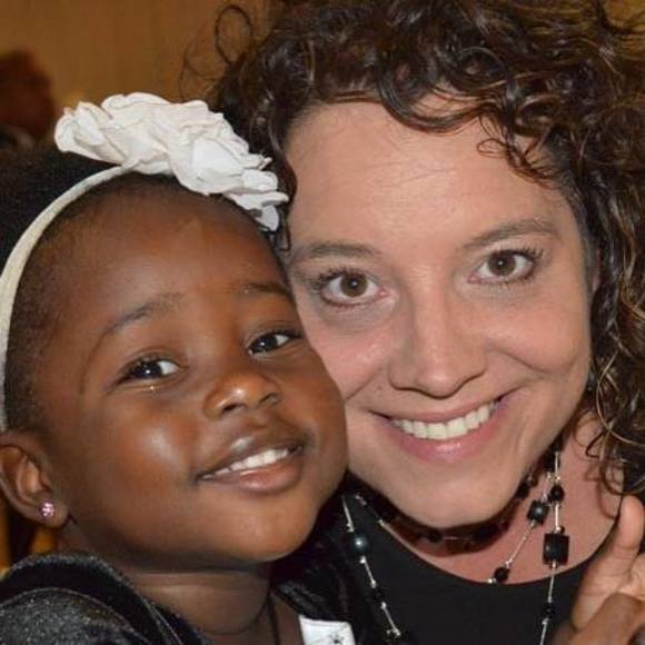 Meet your Posher, Nicole - Picture 1 of 1